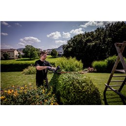 HS 18 LTX 45 Akumulatorowe nożyce do żywopłotu Metabo