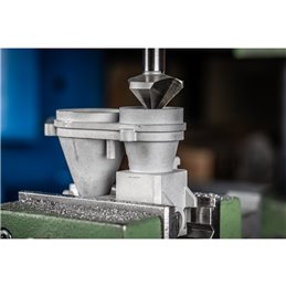 PFERD  Pogłębiacz stożkowy i okrawacz HSSE Co5 90° Ø 31 mm trzpień Ø 12 mm DIN 335 C o podziałce nierównomiernej