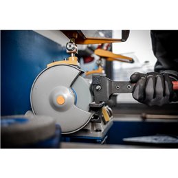 PFERD  Diamentowa ściernica kulisto-walcowa 20 x 30 x 8 mm D852 do szlifowania żeliwa szarego i sferoidalnego